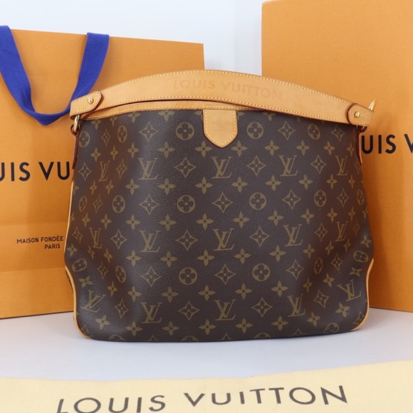Louis Vuitton Handbags - 💎✨Authentic✨💎 Louis Vuitton Full Tote Bag